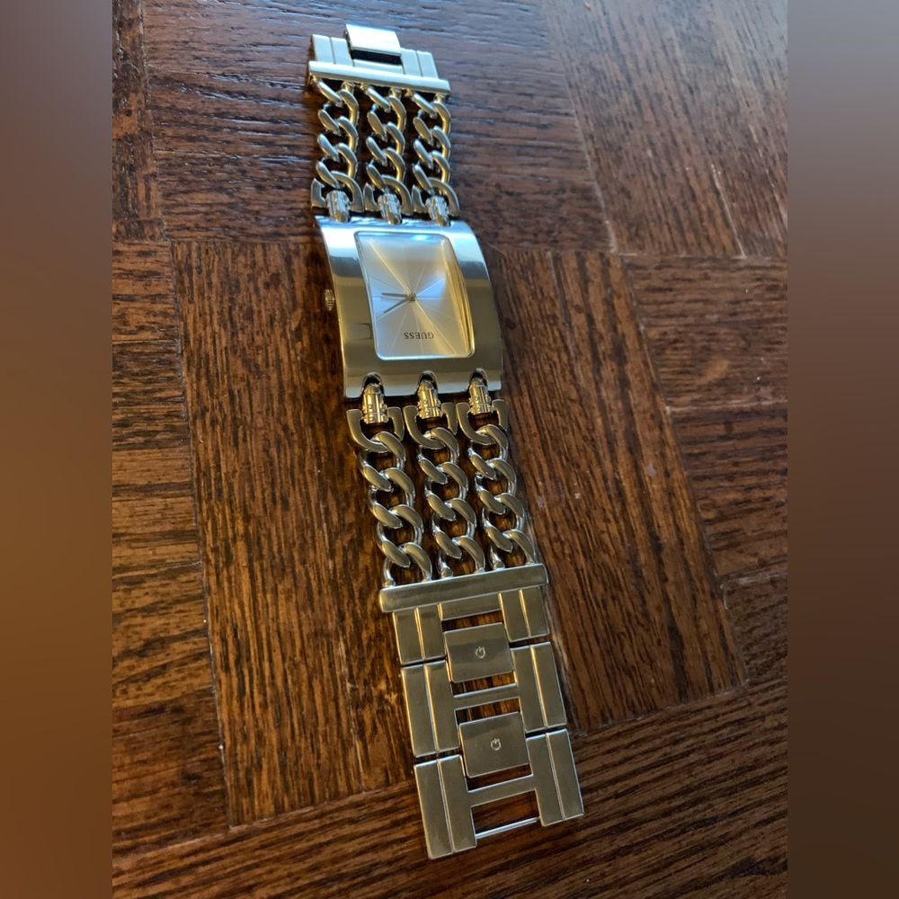 🔥GUESS WATCH🔥 - Picture 7 of 13